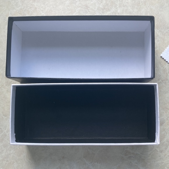 Chanel Sunglasses Box - Picture 2 of 4